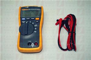 Fluke 117表笔和万用表